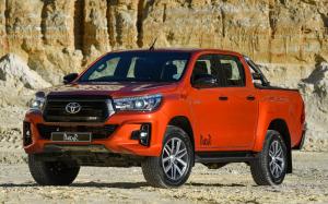 Toyota Hilux Dakar Double Cab 2018 года (ZA)